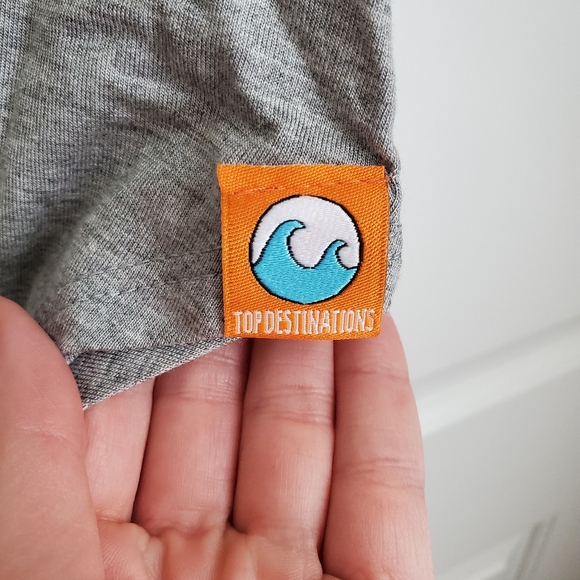 Top Destinations Faith t-shirt - Picture 7 of 9